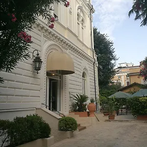 Delle Rose Rome